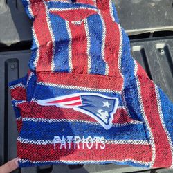 New England Patriots Sweater Size XL