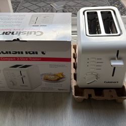 Compact 2-slice Toaster