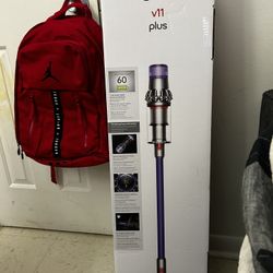 Dyson V11 Plus
