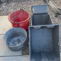 Tubs 5 Used Heavy Wear 