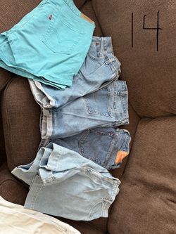 Vintage women’s pants bundle Levi’s, Lee & more