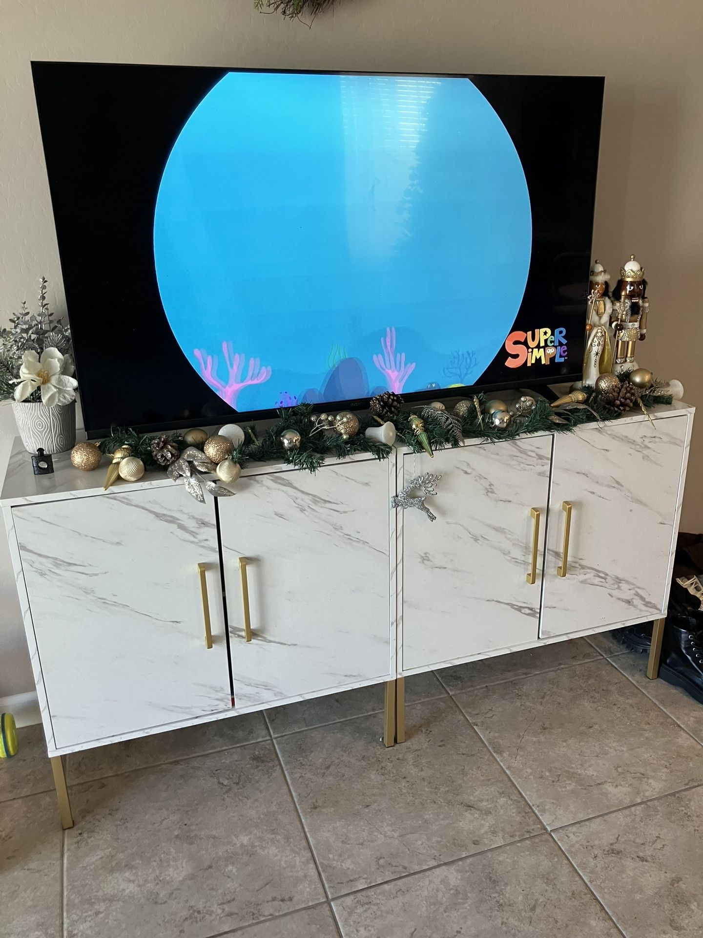 Tv Stand Or Accent Cabinets Set Of 2