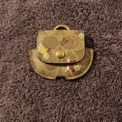 Cute Coach Brand Kitty Airpod Case 