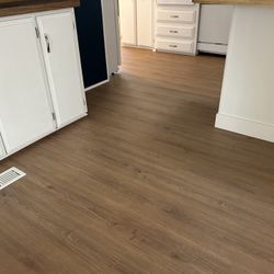 Hardwood,laminate,SPC.vinyl Planks,carpet