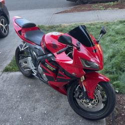 2005 Honda CBR600RR
