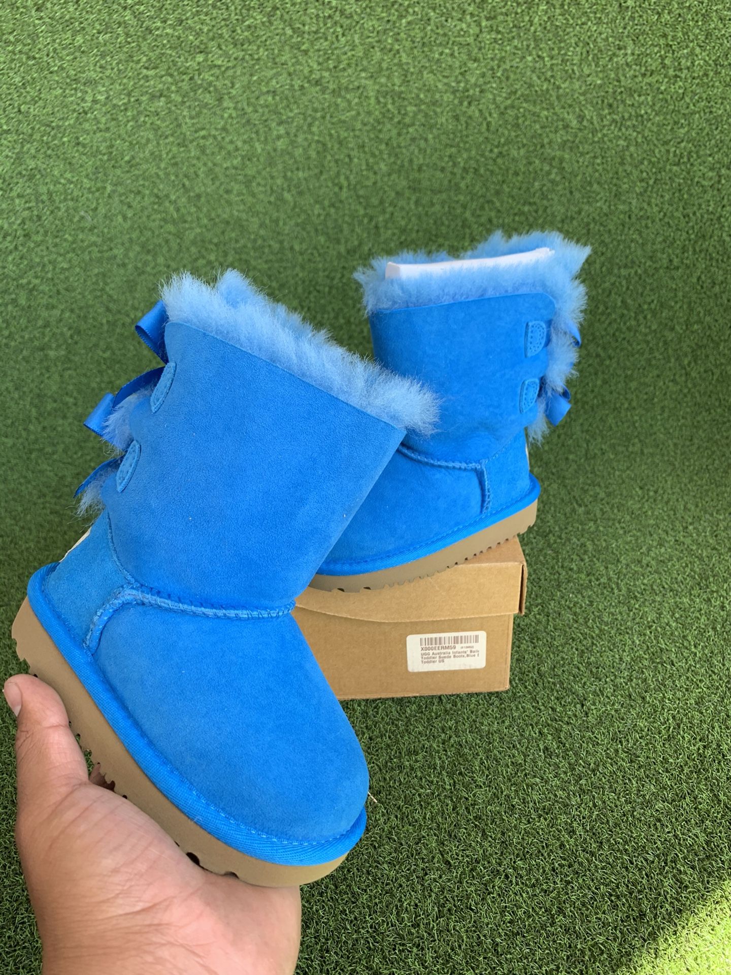 Ugg’s Boots Size 7 Toddler