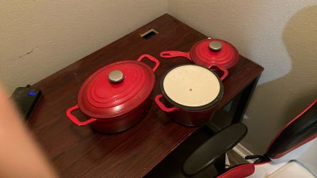 Enameled Cast Iron 3 piece (Cooks Companion) w/ large and medium Dutch oven and saucepan w/ pour spout