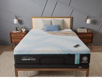 Tempur-Pedic pro Breeze Medium hybrid Mattress