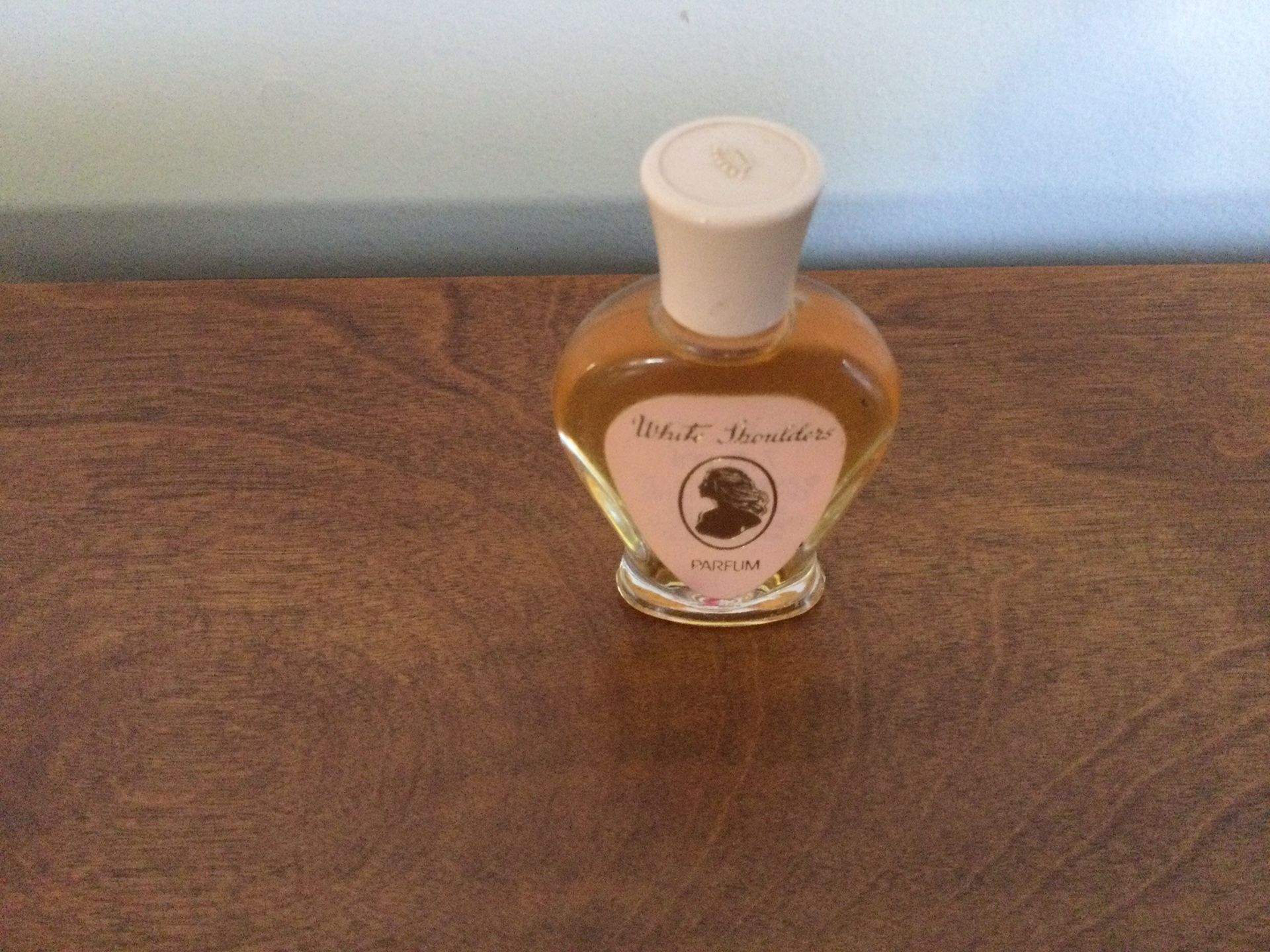 Vintage White Shoulders Parfum