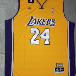 Kobe Bryant Lakers Jersey Size XXL XL L 