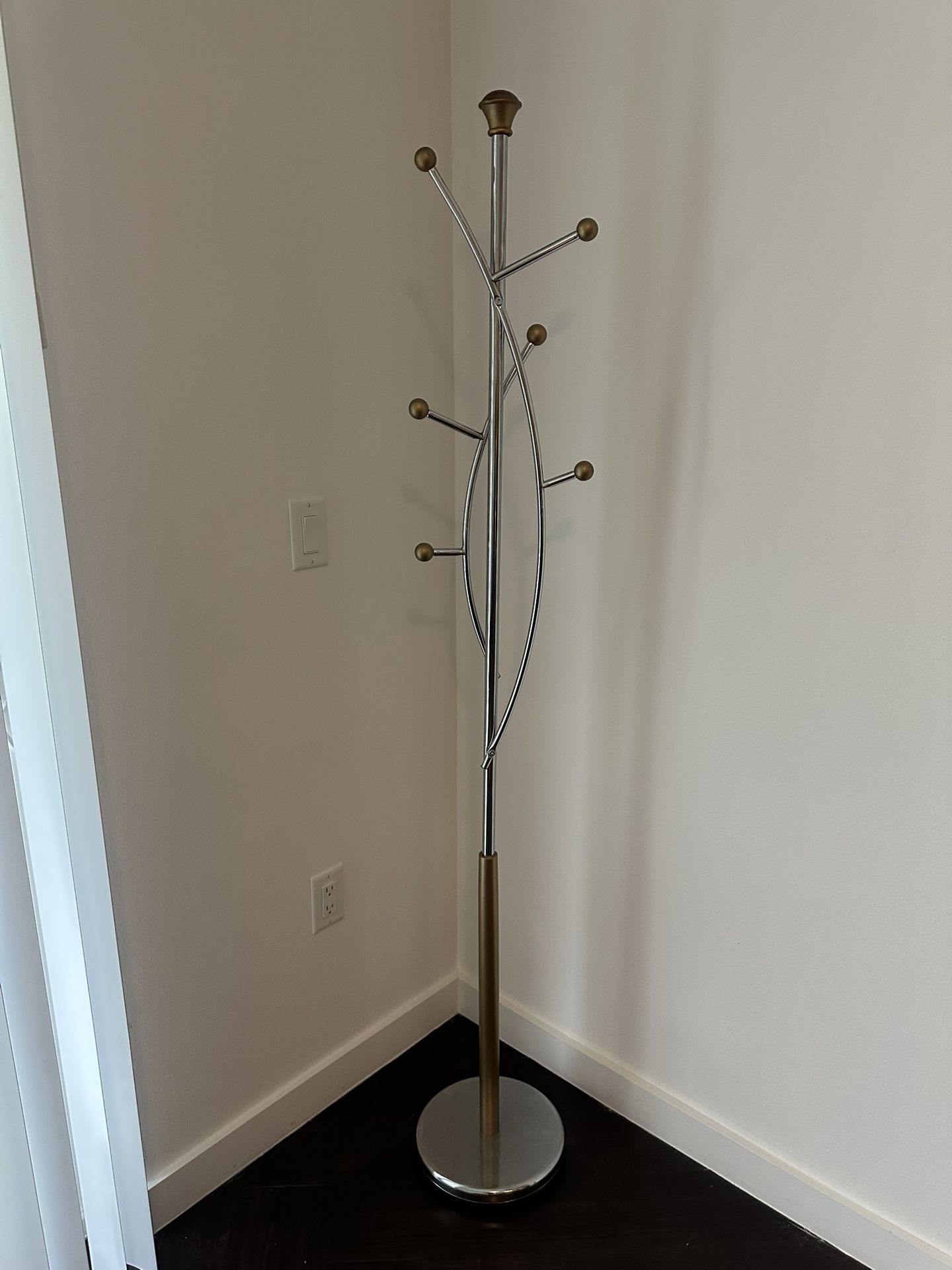 Silver Tree Valet Stand, Gold
