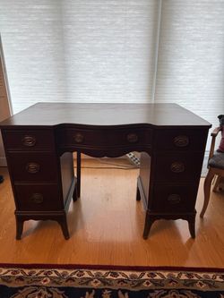 Antique Mahogany Kneehole Desk