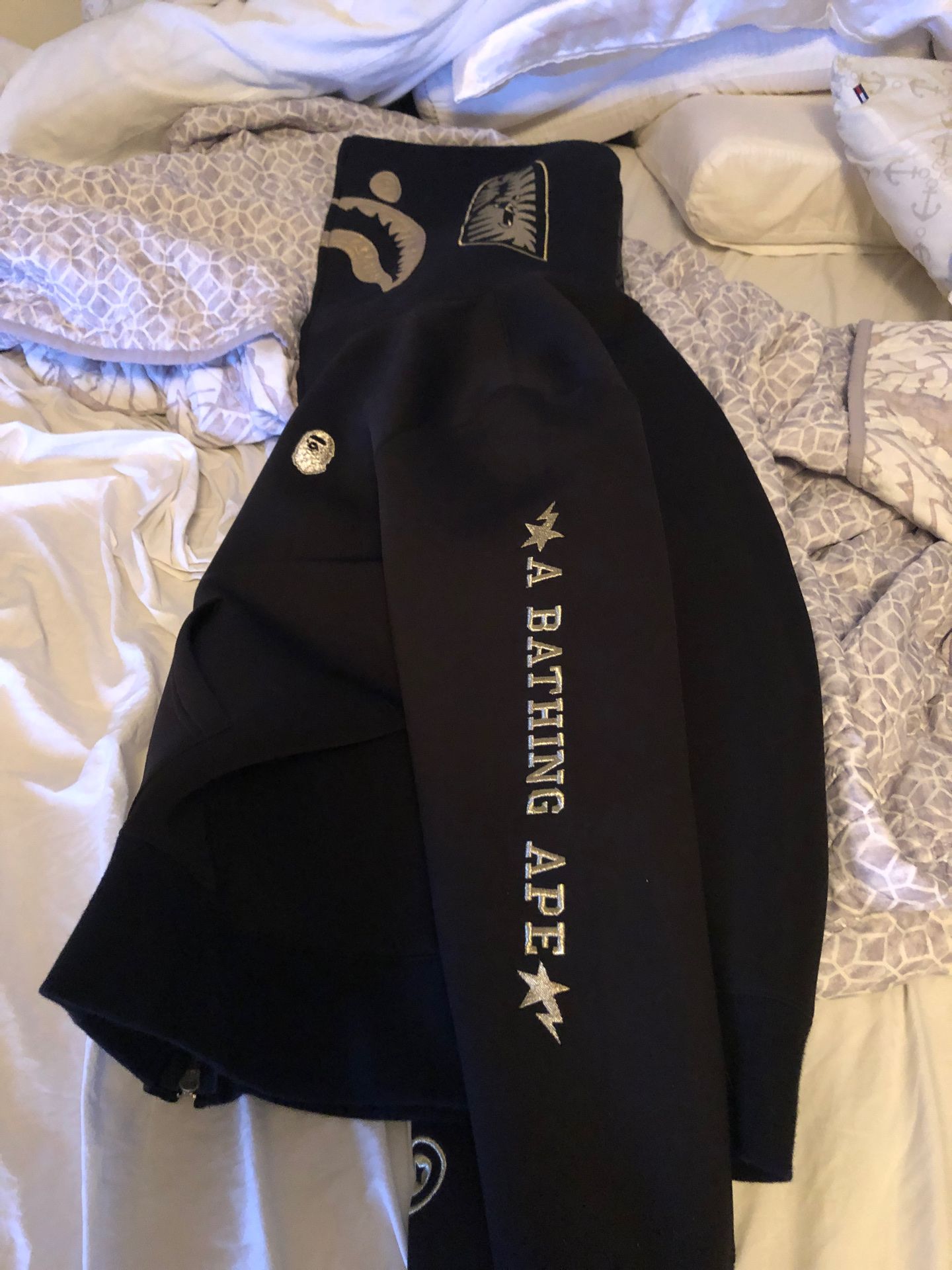 Bathing ape sweater