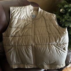 XXL Men’s Puffer Vest
