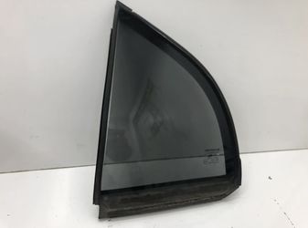 2001-2005 Honda Civic Rear Driver Side Quarter Window Oem 