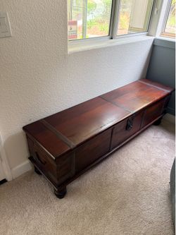 Solid wood chest