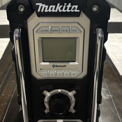 Makita Bluetooth Speaker 