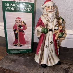 Olde World Musical Santa Figurine 