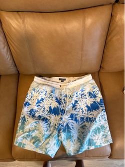 Club room palm tree men bathing suite- new with tags size medium