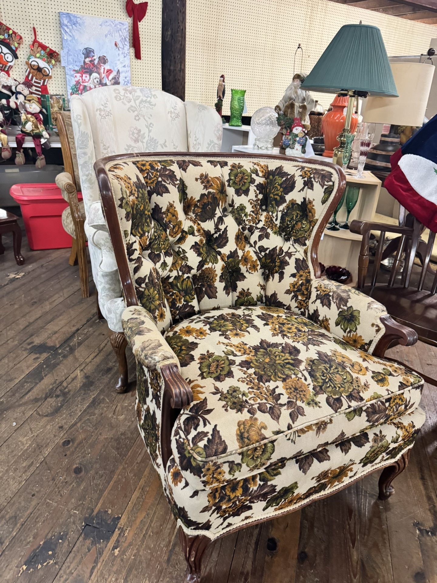 Beautiful Greens And Browns Great Condition Chair.