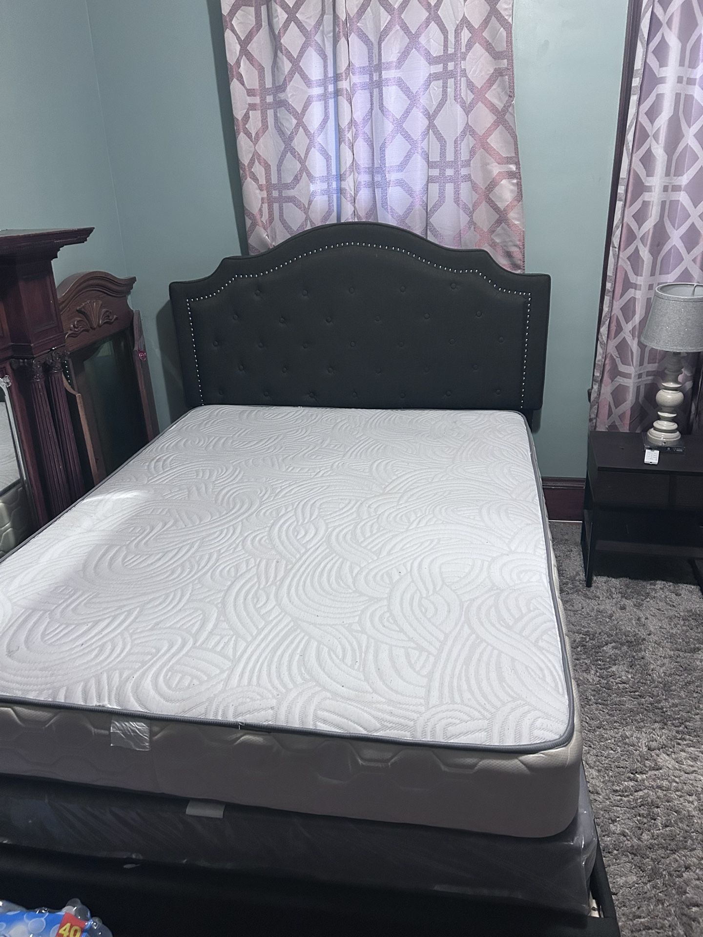 Queen Size Bed