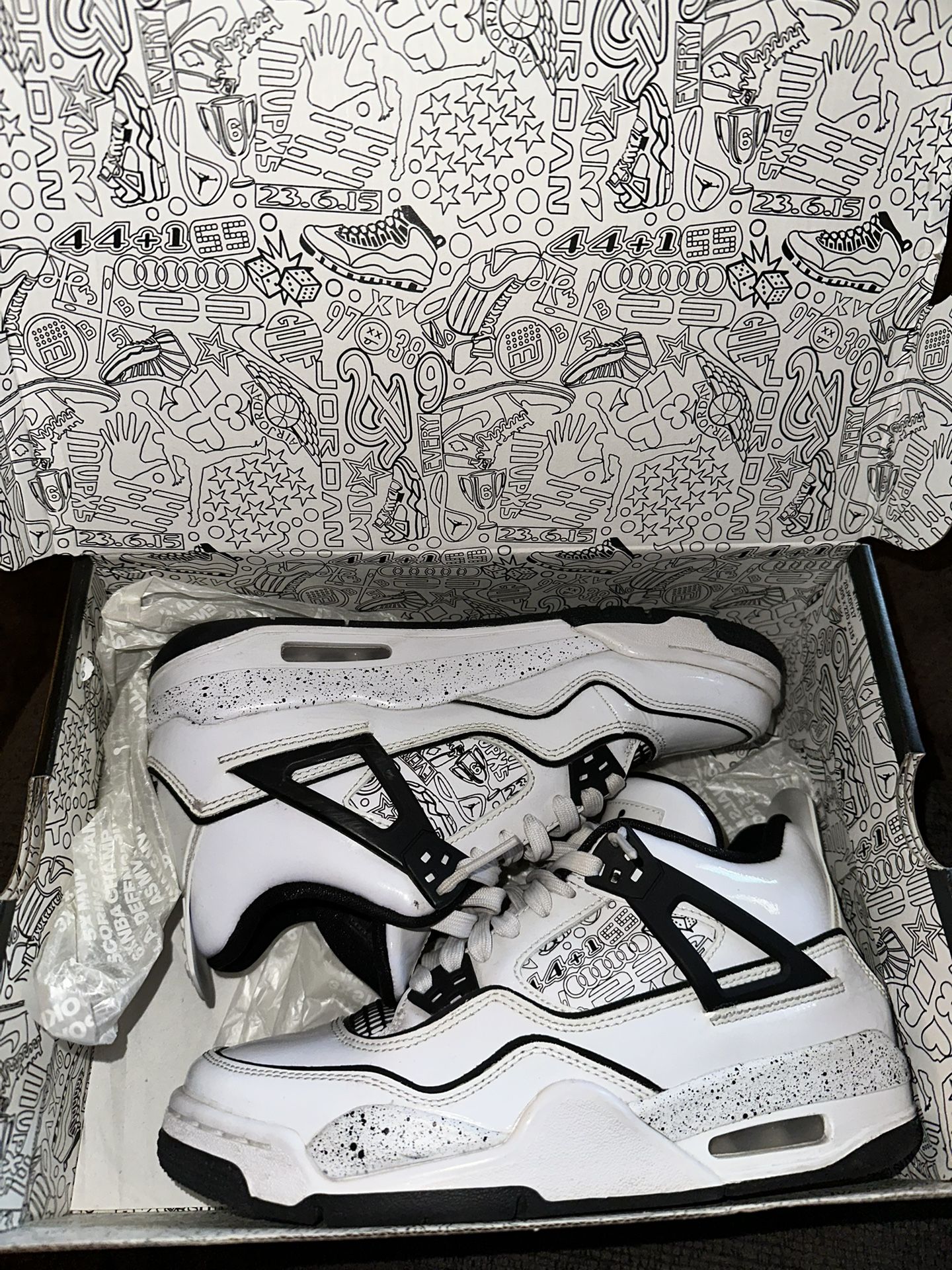 Jordan's 4s In Youth Size