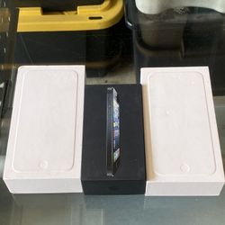 iPhone 📱 5 and 6 Plus Boxes 📦 