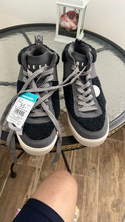 Women’s Reef Shoes 9.5