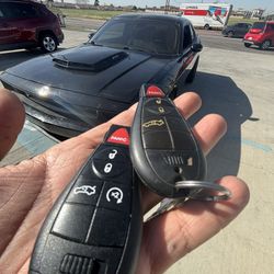 Llaves De Autos / Car Keys And Remotes 