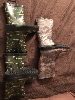 Rain boots.. in very good condition