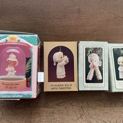 Precious Moments Snow Glove And Ornaments 