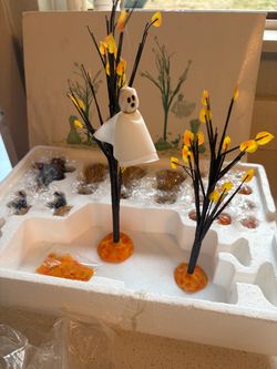 Dept 56 Halloween village set