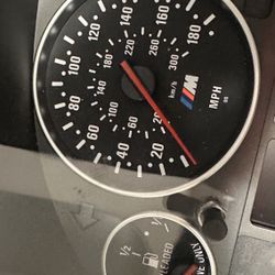 BMW E39 M5 Gauge Cluster 