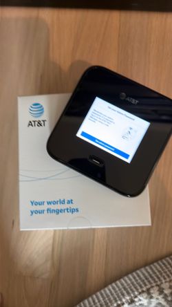 Nighthawk M7 Pro - AT&T- Wireless Mobile Hospot