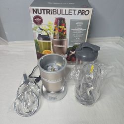 NutriBullet Pro 900W Personal Blender Set