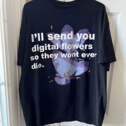 Black Graphic Tee, XL