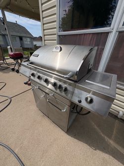 Charmglow 6 Burner Propane Grill