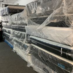 🚛 MATTRESSS SALE BRAND NEW TWIN SIZE BED. $118. FULL SIZE MATTRESS $190. QUEEN SIZE MATTRESS $199 WE DELIVERY 🚚 LOCATION 303 POCASSET AVE PROVIDENCE