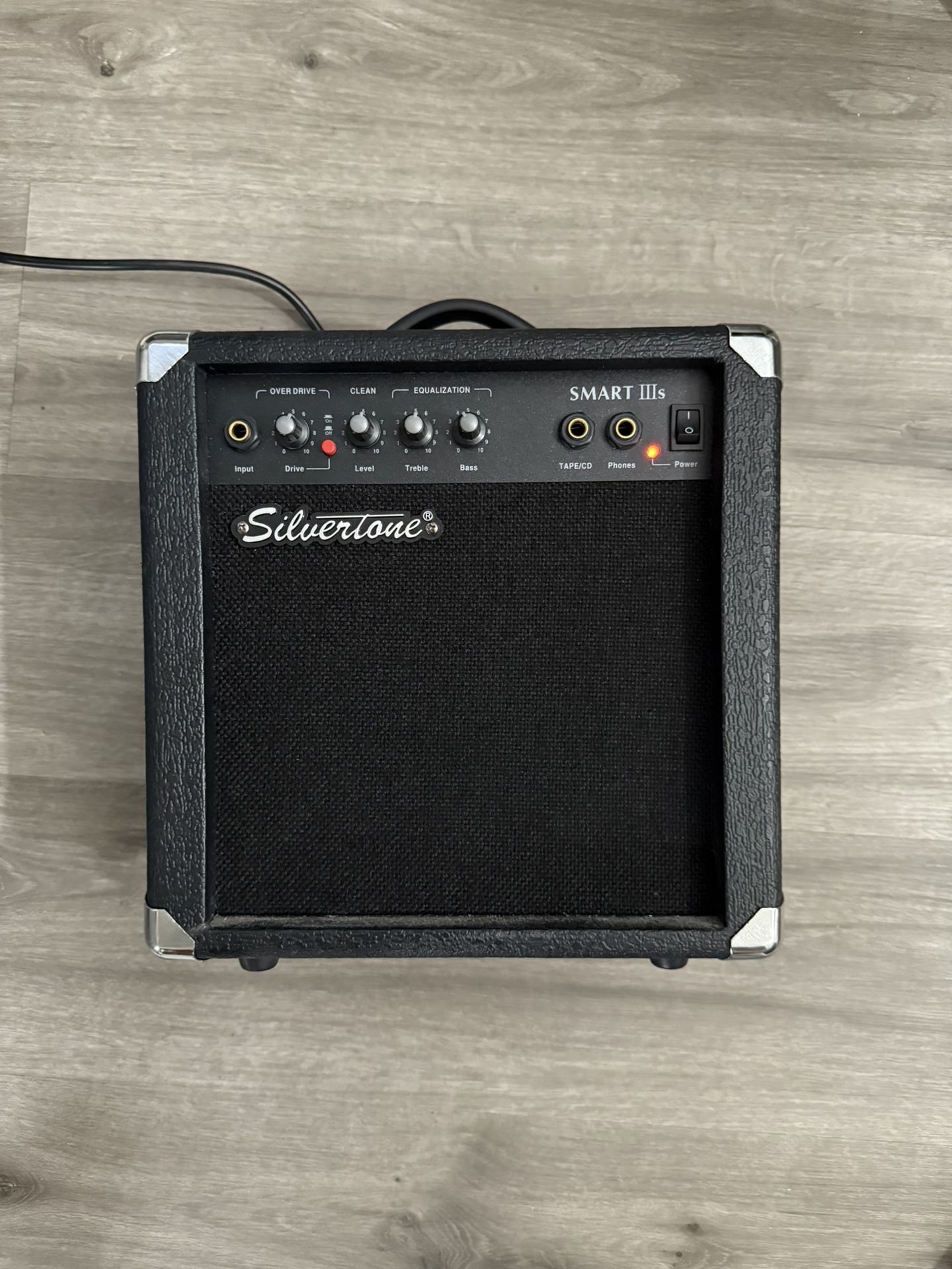 SilverTone Guitar Amp