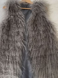 100% Tibetan Lamb Fur Vest Sz M