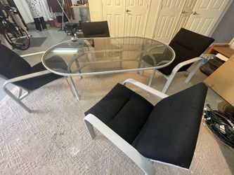 Brown Jordan Patio Table