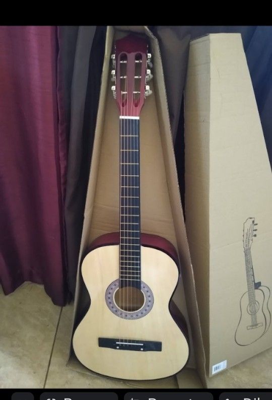 Guitarra Acústica De 38" Nueva