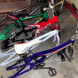 MULTIPLE  MIDSCHOOL BMX BUILDS AND PARTS 