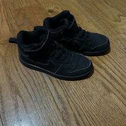 Little Boys Sneakers Size 12.5 