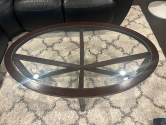 Coffee table with 2 end tables