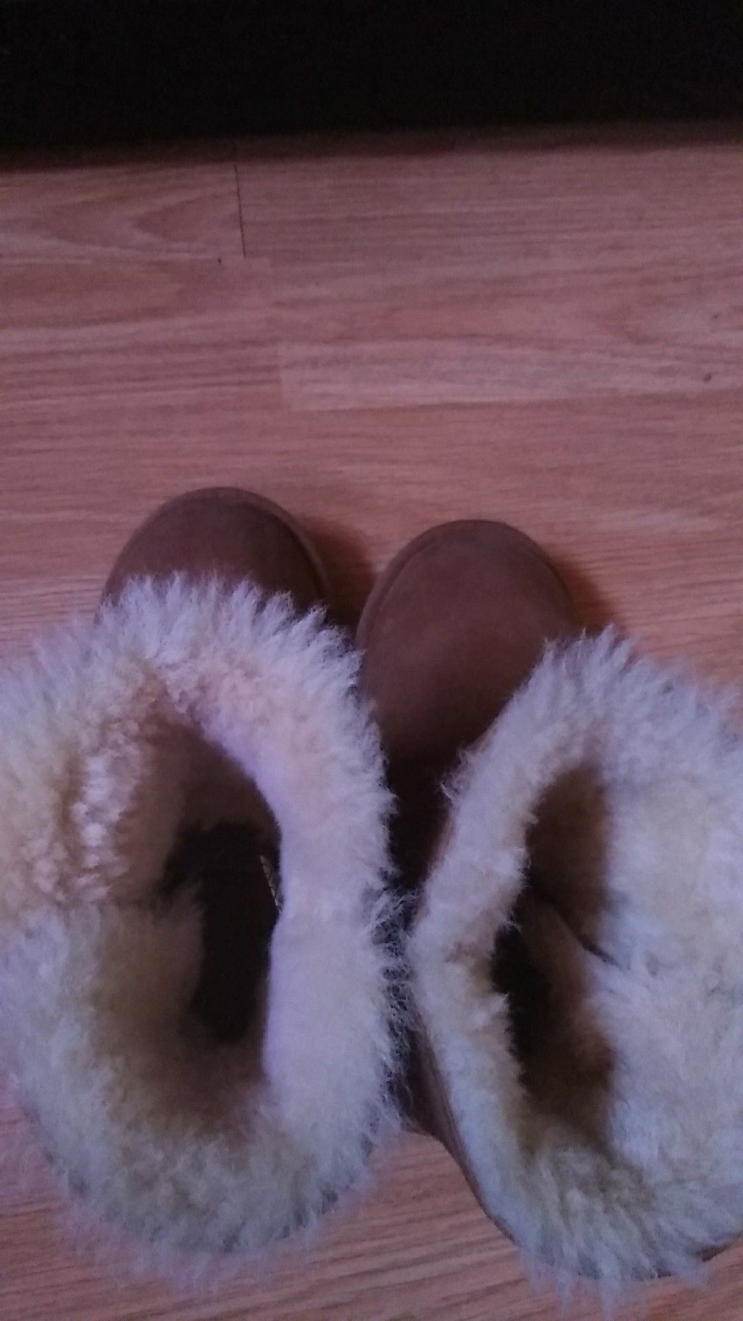 UGGS size 13