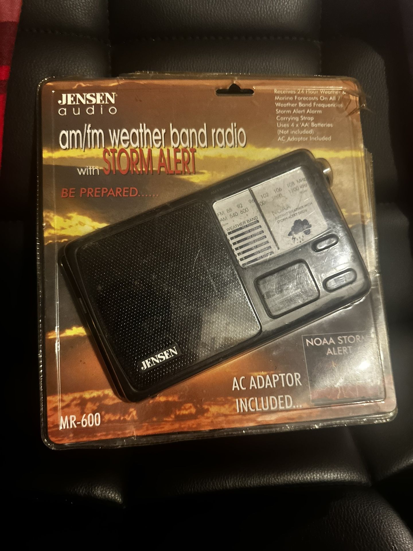 Jensen Audio AM/FM Weather Band Radio With Storm Alert Vintage