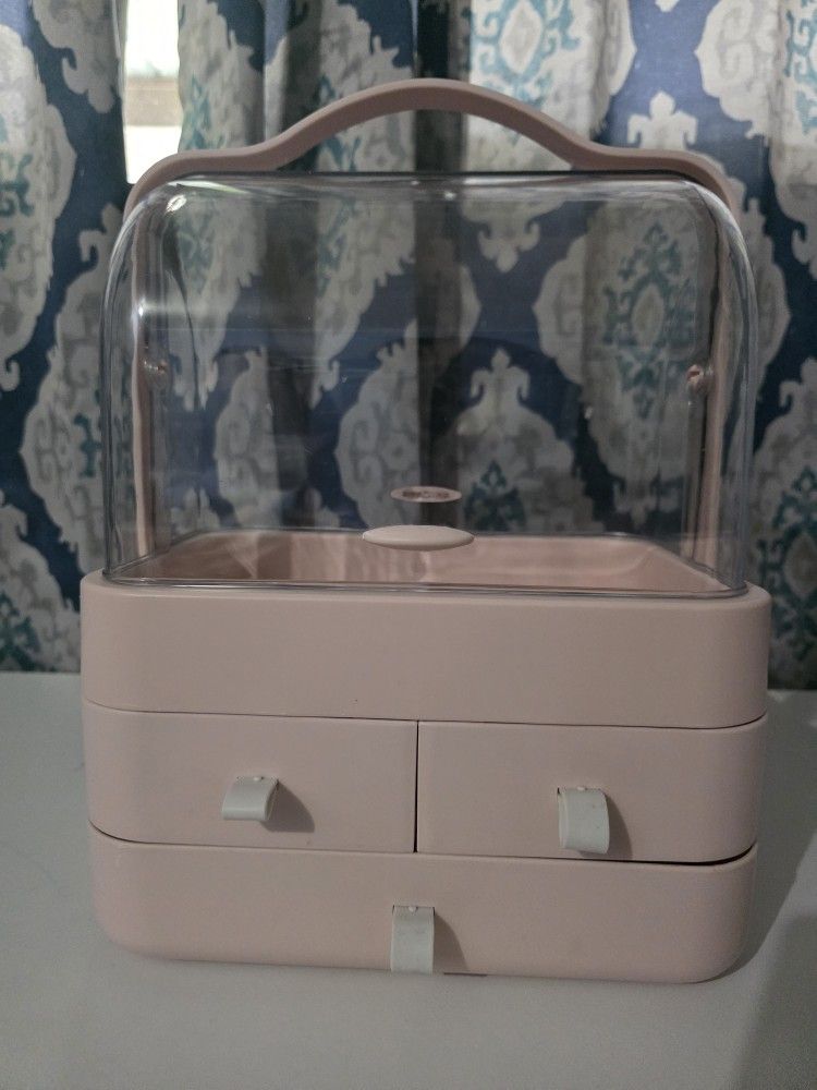 Portable Make Up Organizer
