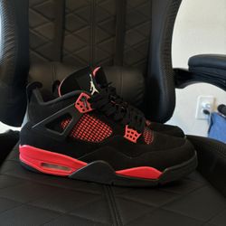 Jordan 4 Red Thunder