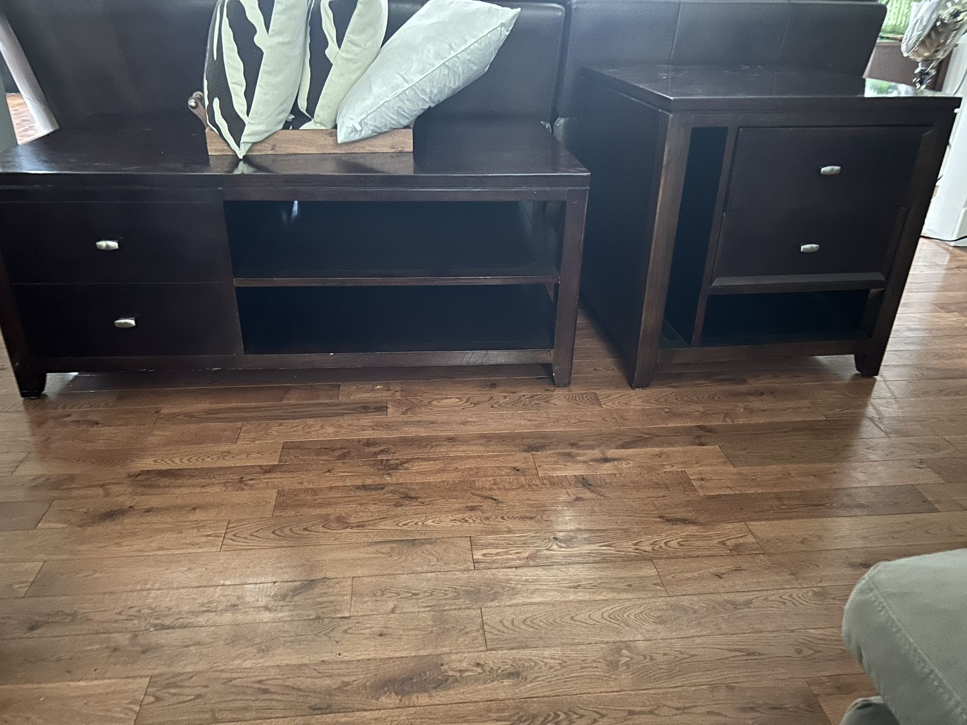 Coffee Table and End Table